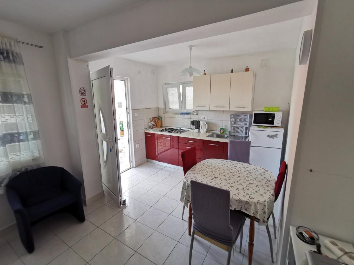 Apartment Marica Lukovo Eksteriør billede