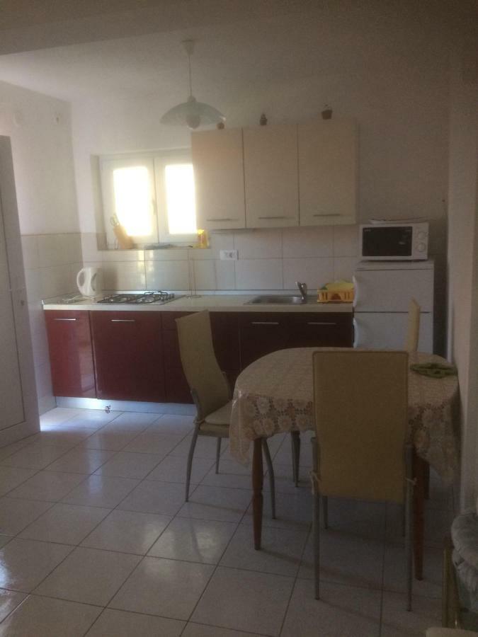 Apartment Marica Lukovo Eksteriør billede